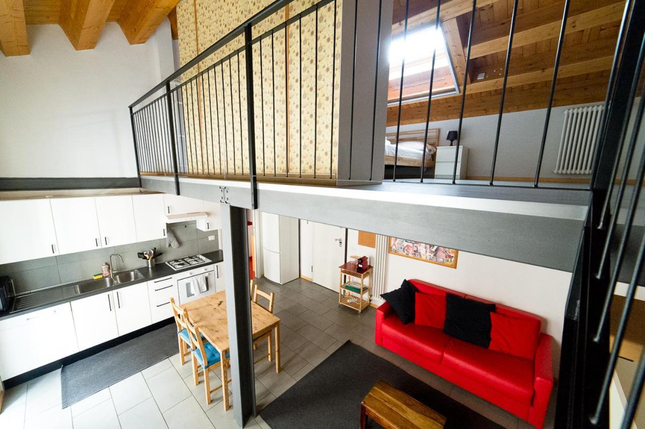 Hbhall Residenze Darsena Milano Exteriör bild