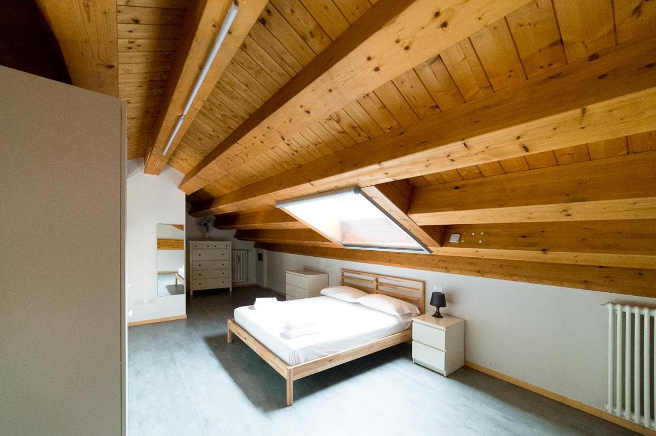Hbhall Residenze Darsena Milano Exteriör bild