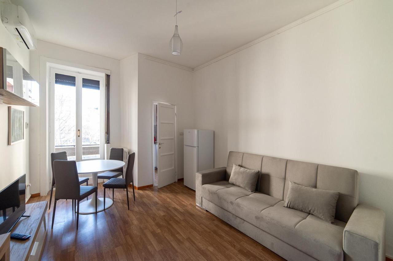 Hbhall Residenze Darsena Milano Exteriör bild
